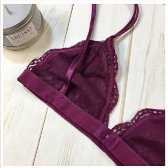 NWT LACE BRALLETTE - Picture 5 of 6